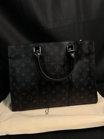 Louis Vuitton Sac Plat Portafolio Monogram Eclipse