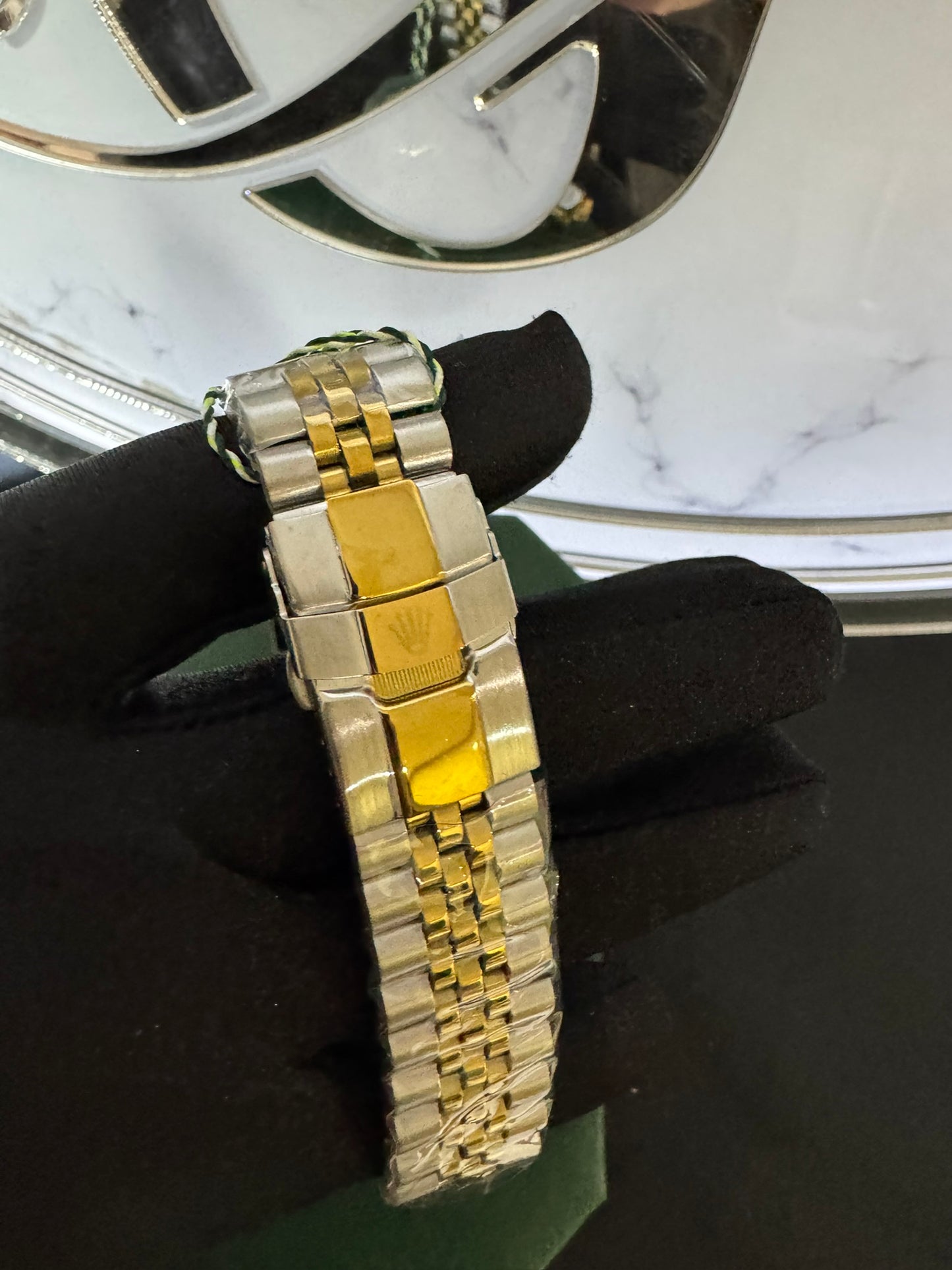 Reloj Rolex GMT Dos Tonos carátula negra