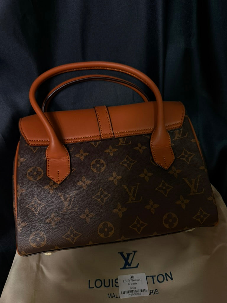 Louis Vuitton Beaumarchais Monograma Cafe