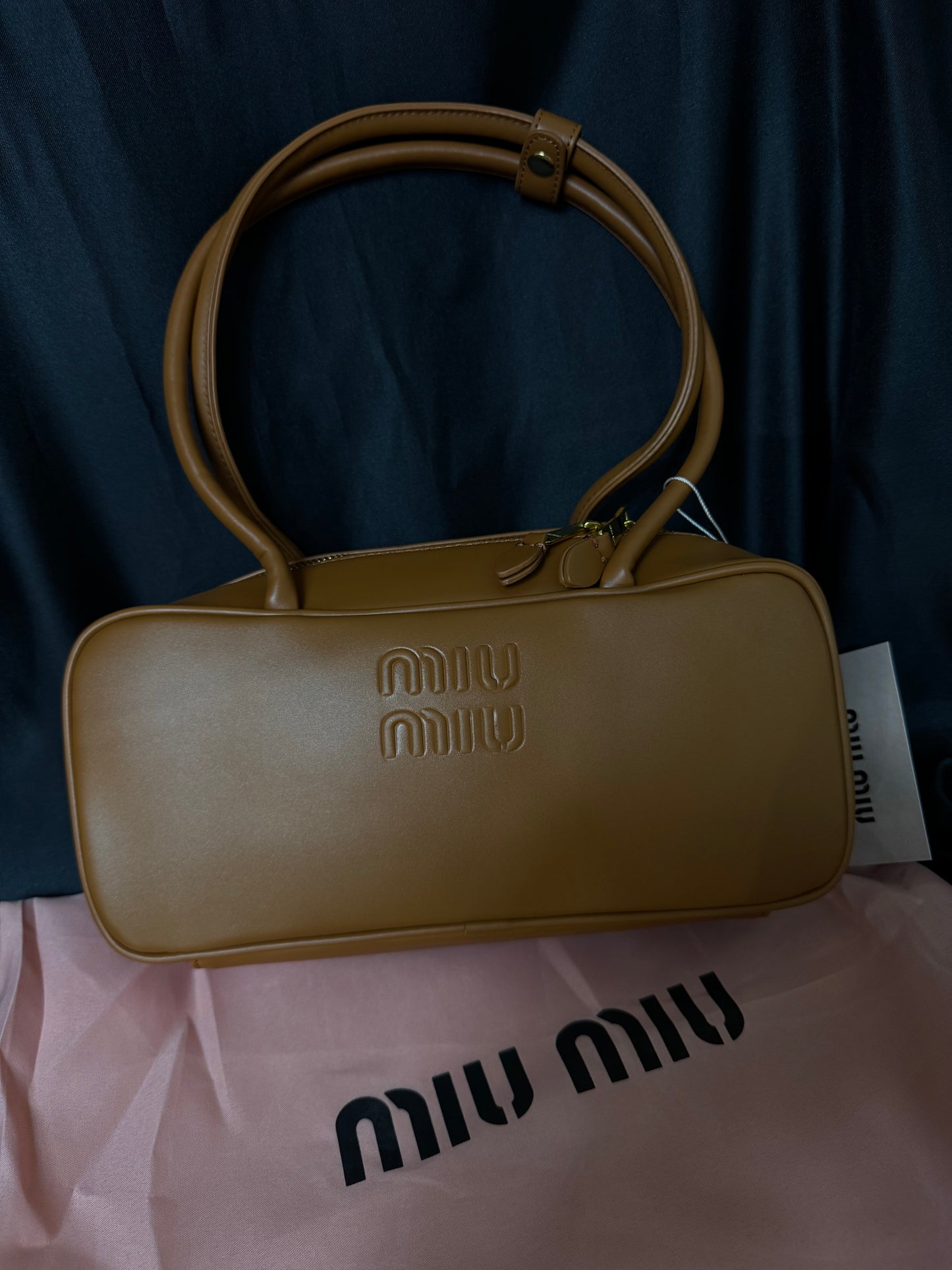Miu Miu Beau Café