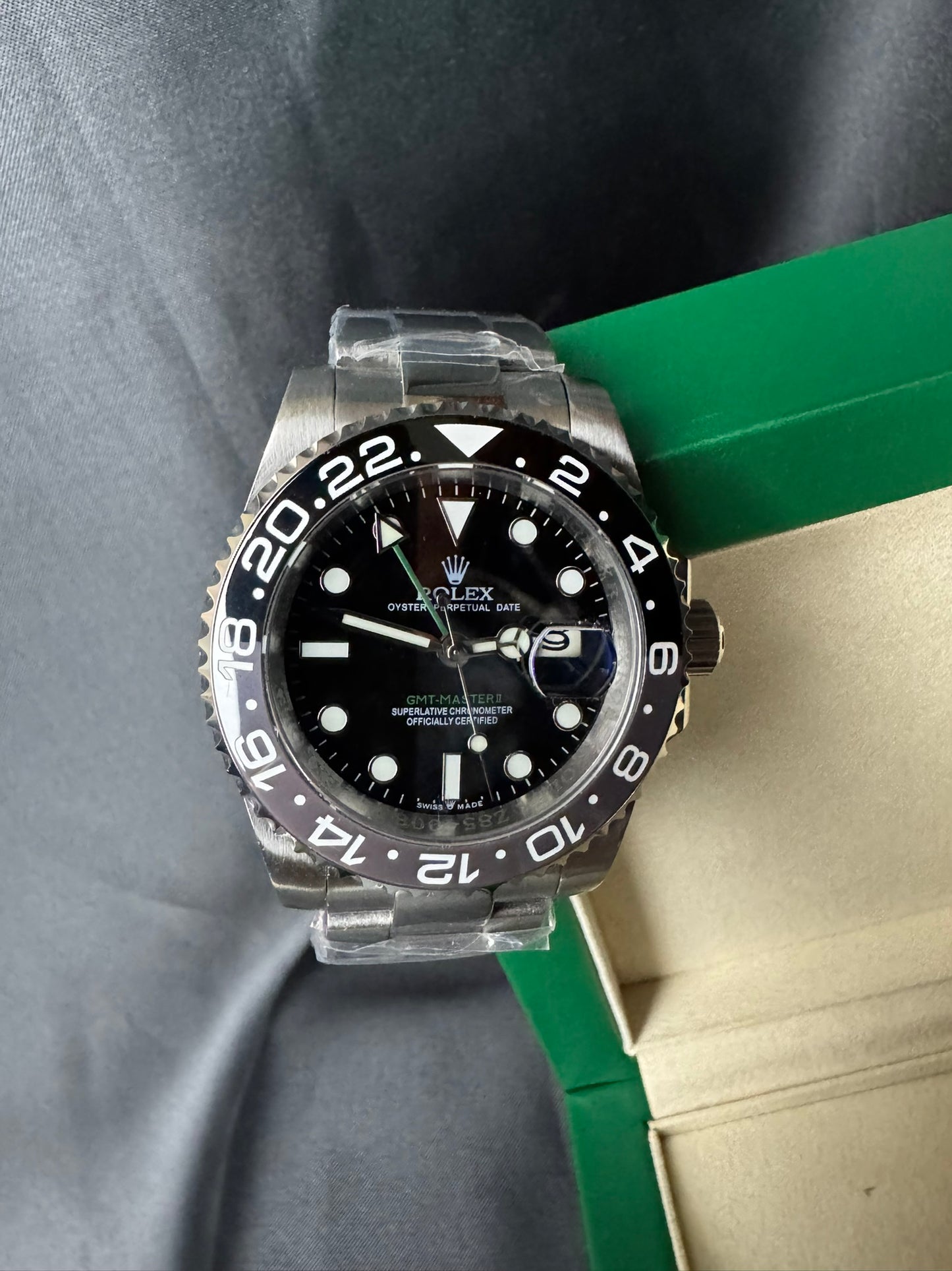 Rolex GMT-Master II "Bruce Wayne Oyster