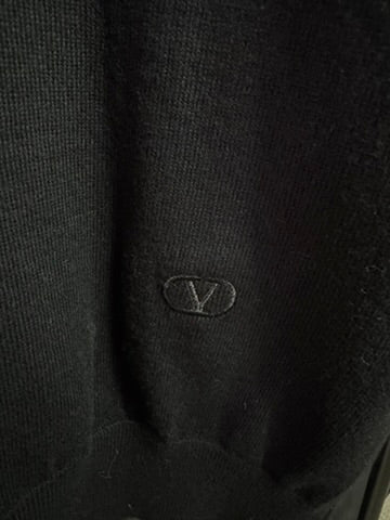Playera Valentino Black Punto UA