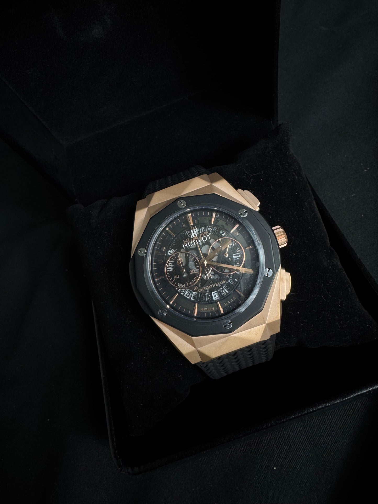 Hublot Classic Fussion Aerofusion Rose Gold Ceramic