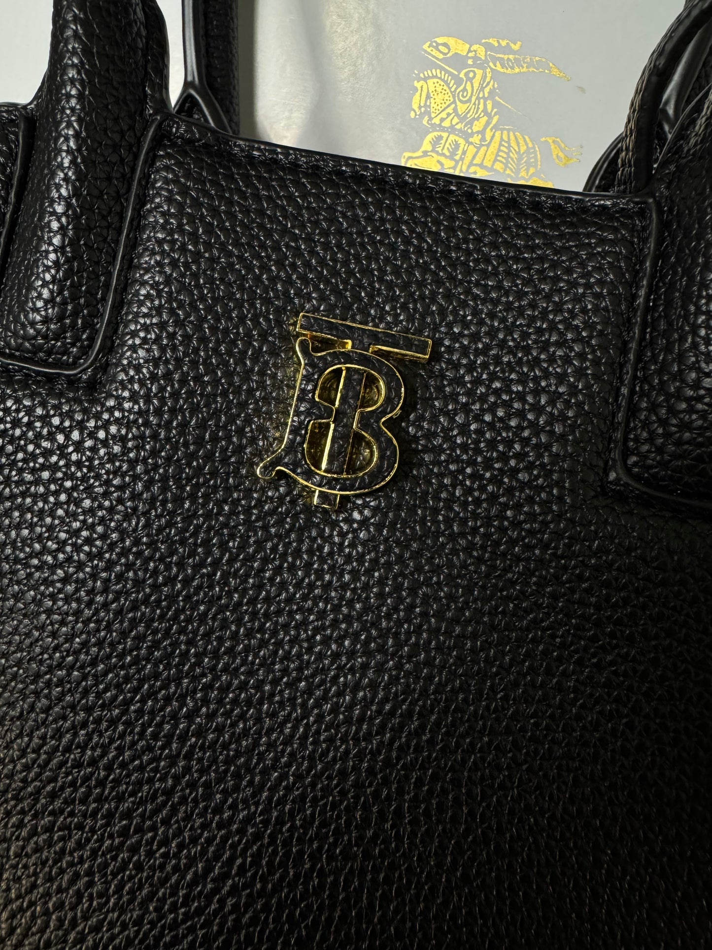 Burberry Mini Francis TB Negra