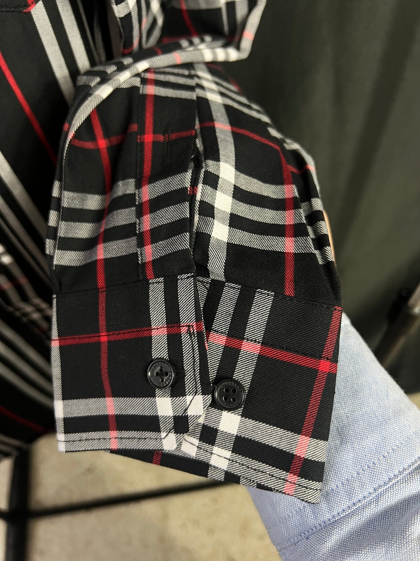 Camisa Burberry Clasica Negra UA