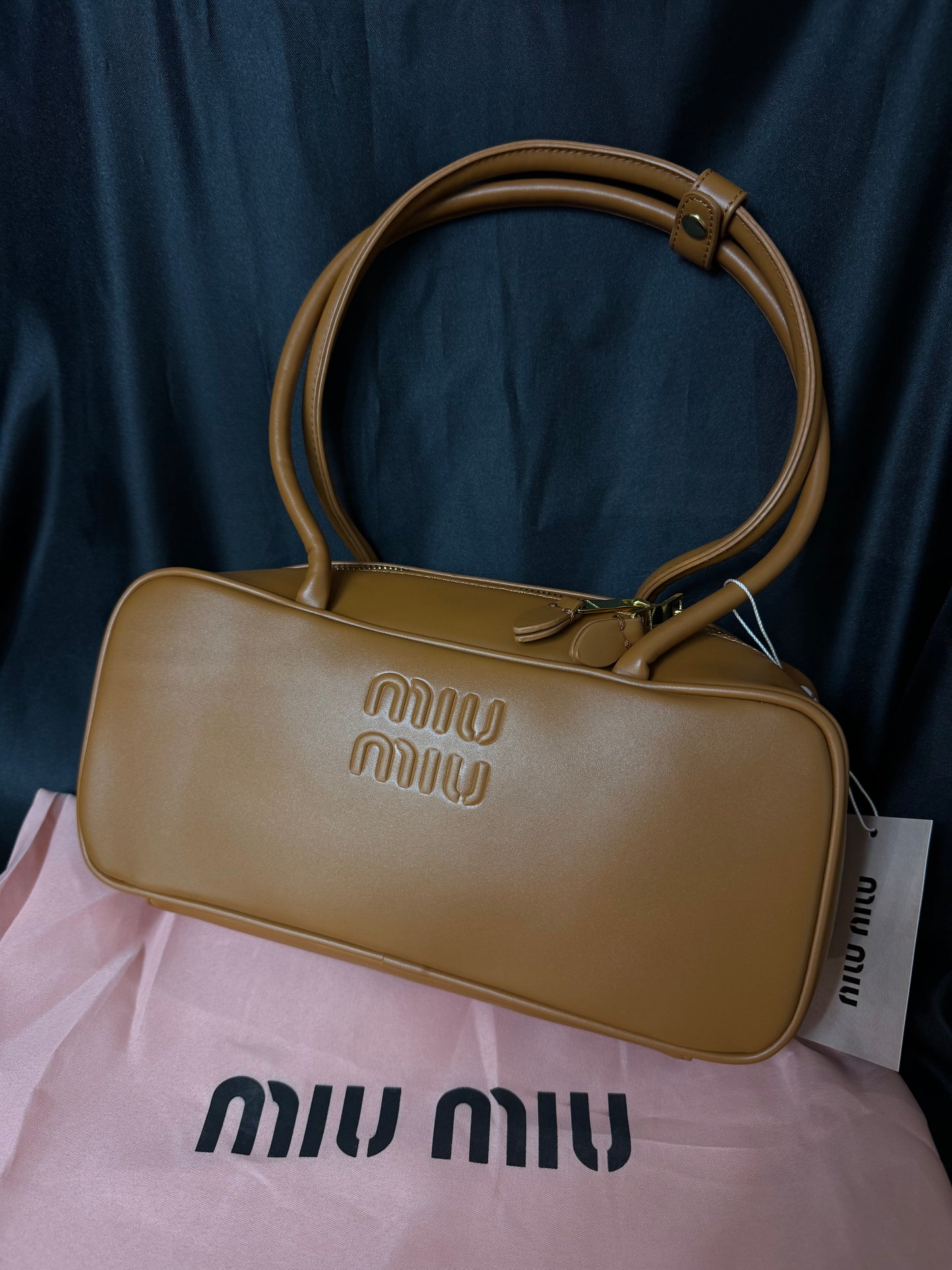 Miu Miu Beau Café