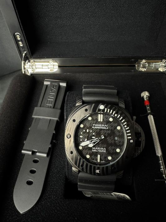 Panerai Submersible Marina Militare Carbotech