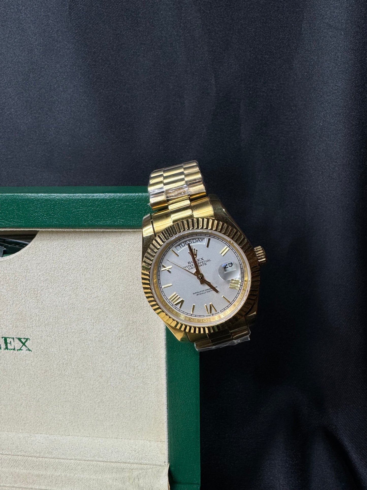 Rolex – Day-Date Yellow Gold White Dial
