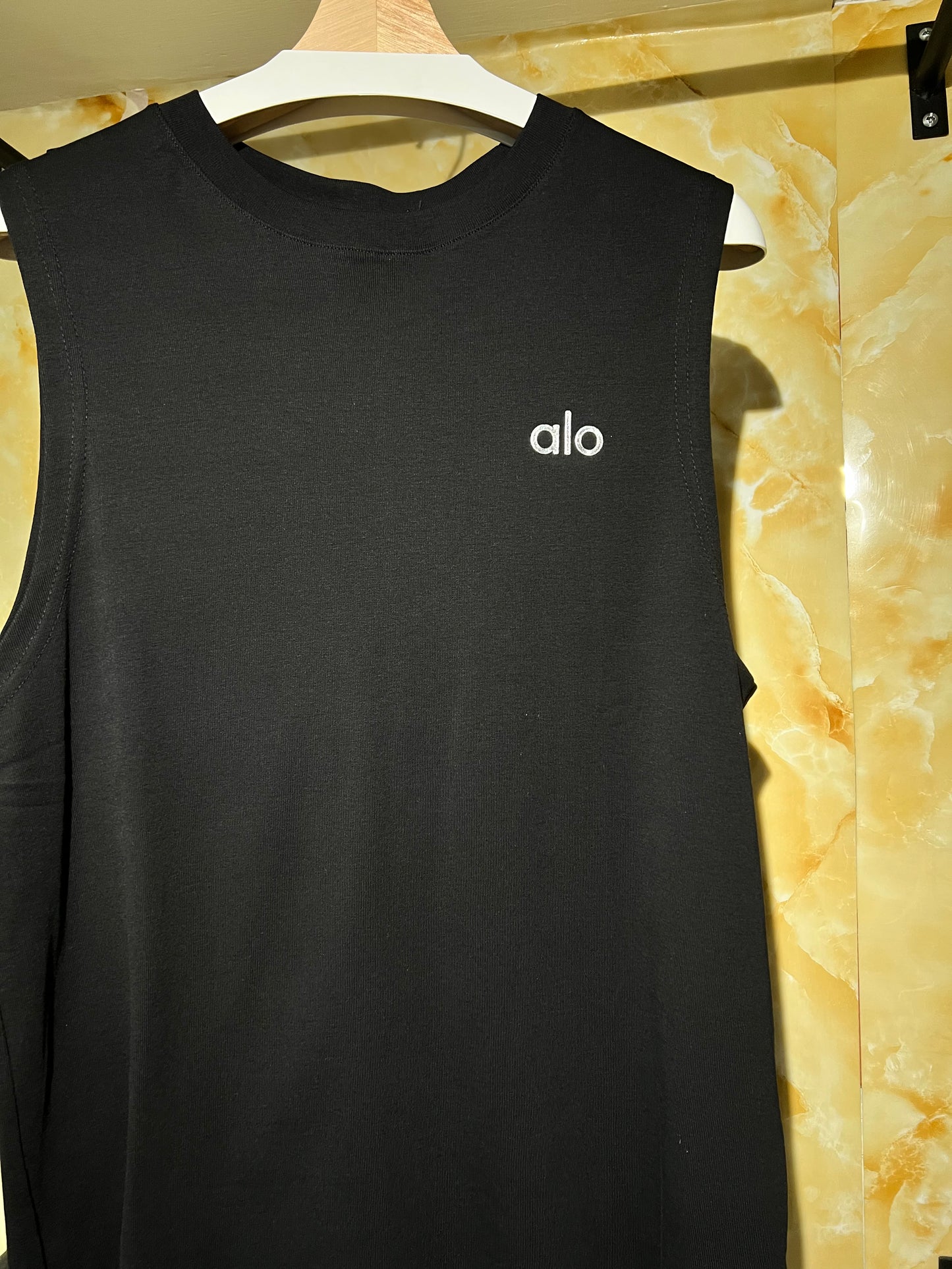 Alo Muscle Tank Negra