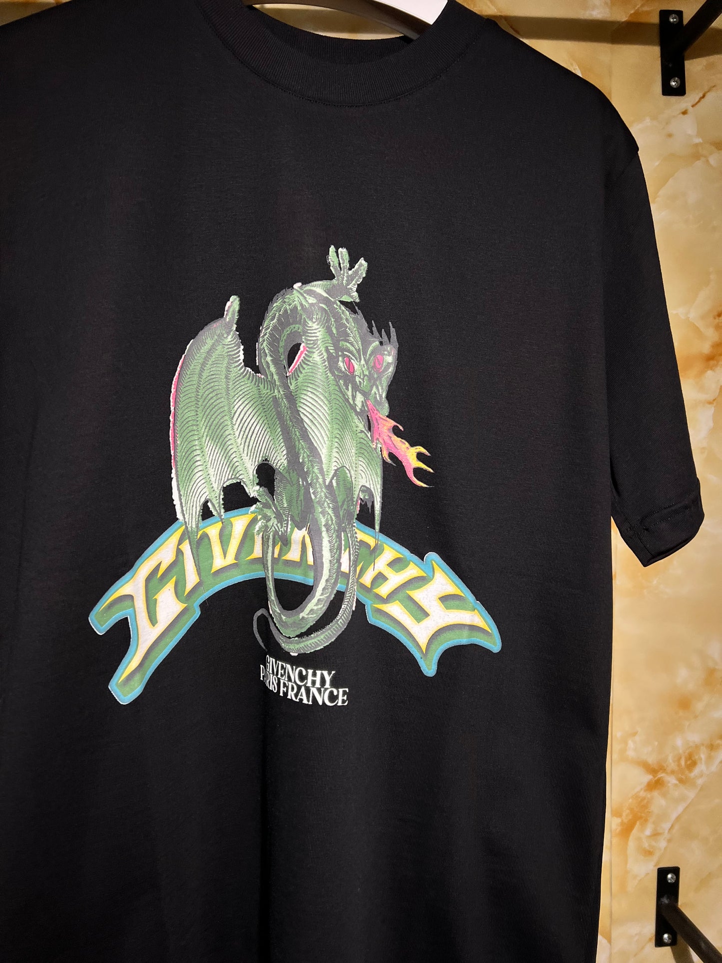 Givenchy Dragon Tee Negra