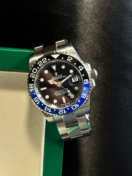 Rolex GMT-Master ll "Batman" Oyster