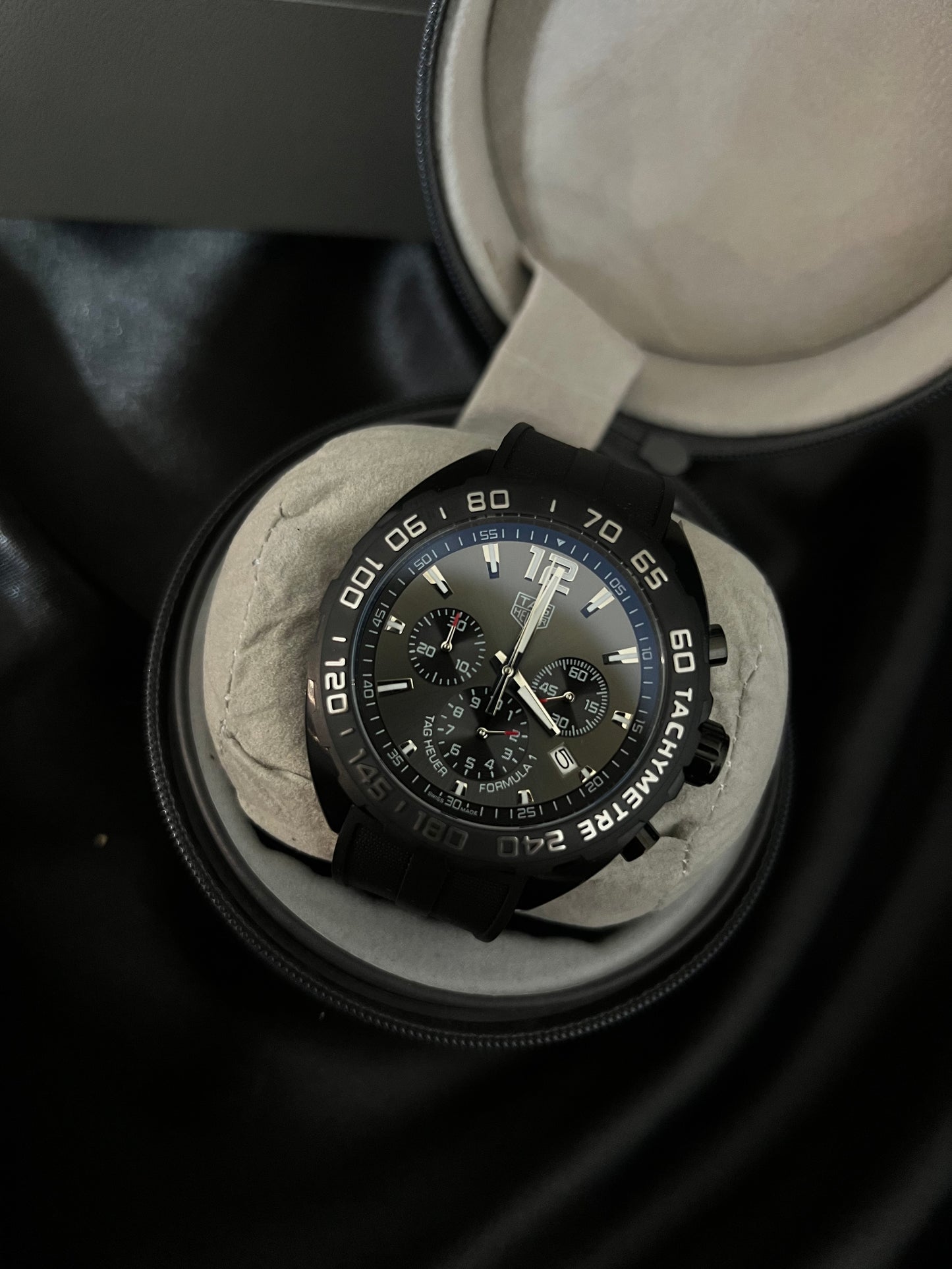Tag Heuer Formula 1 Chrono Gris Caucho