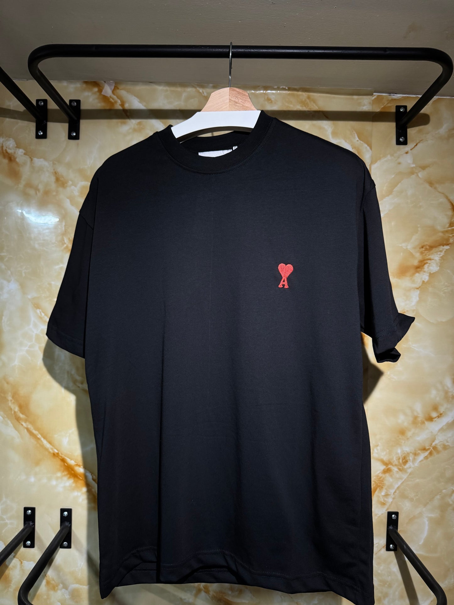 AMI Paris “Small Red Heart” – Negra