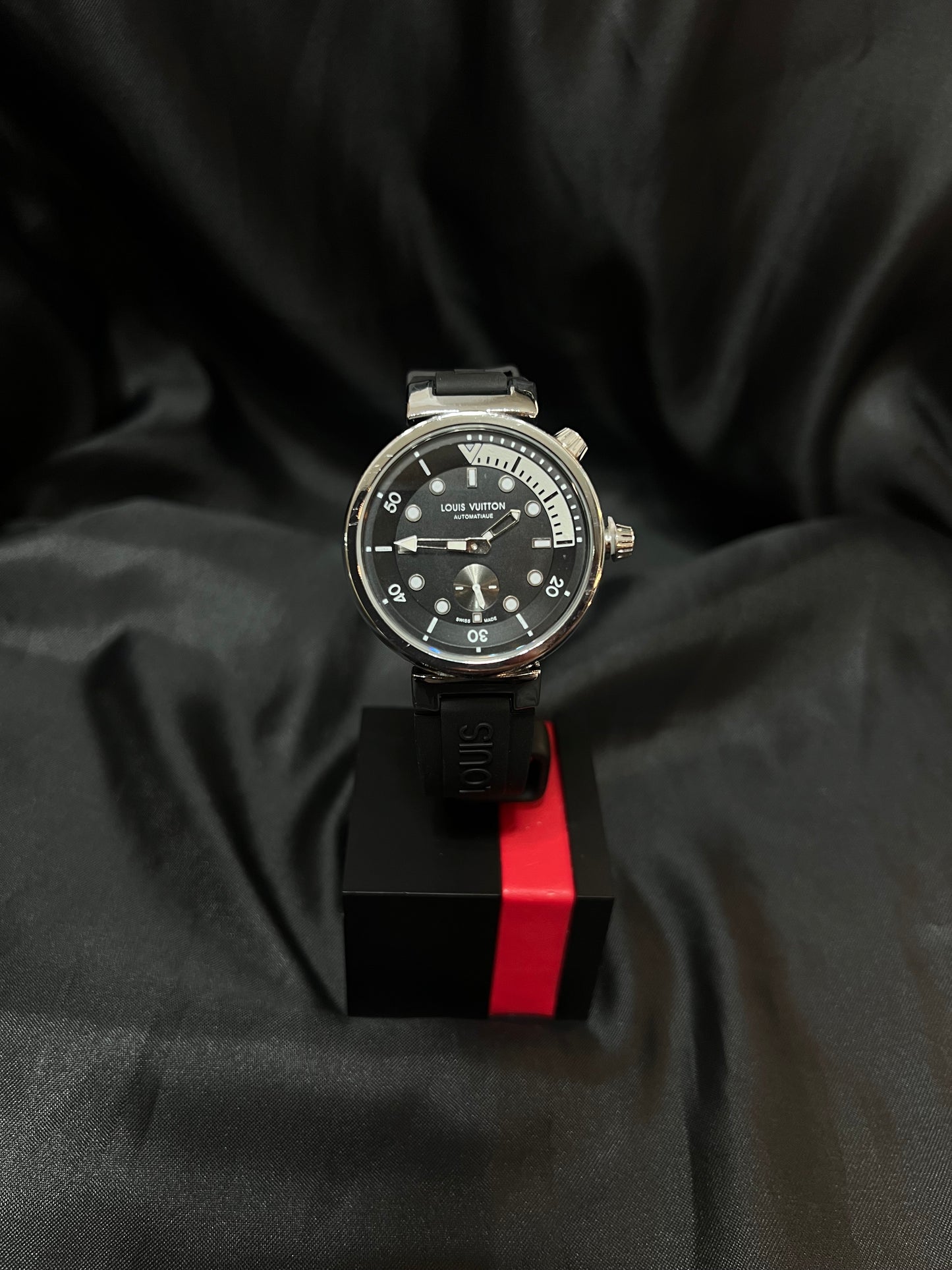 Louis Vuitton Street Diver Chronograph Negro Blanco