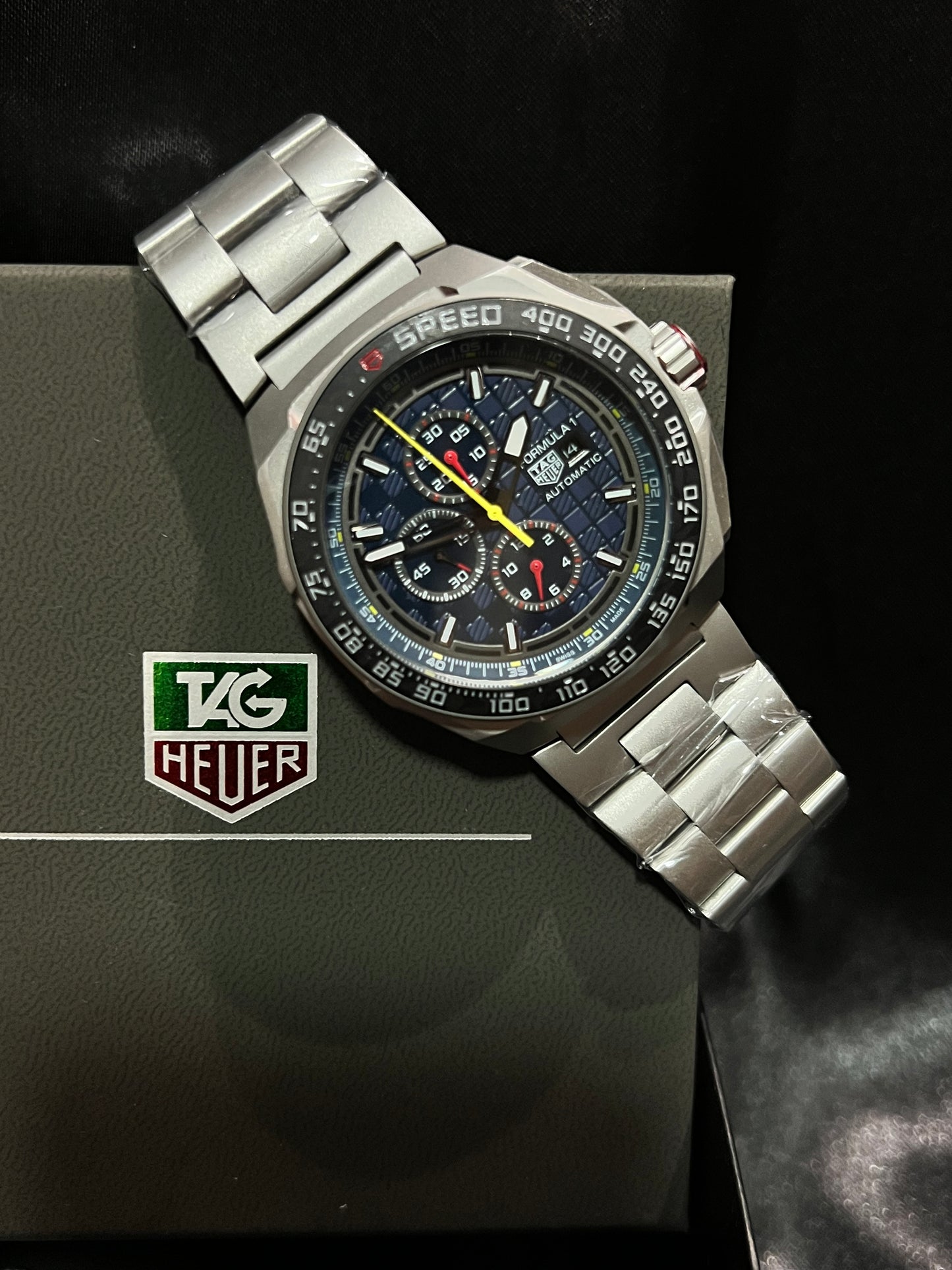 TAG Heuer Formula 1 Oracle Red Bull Racing