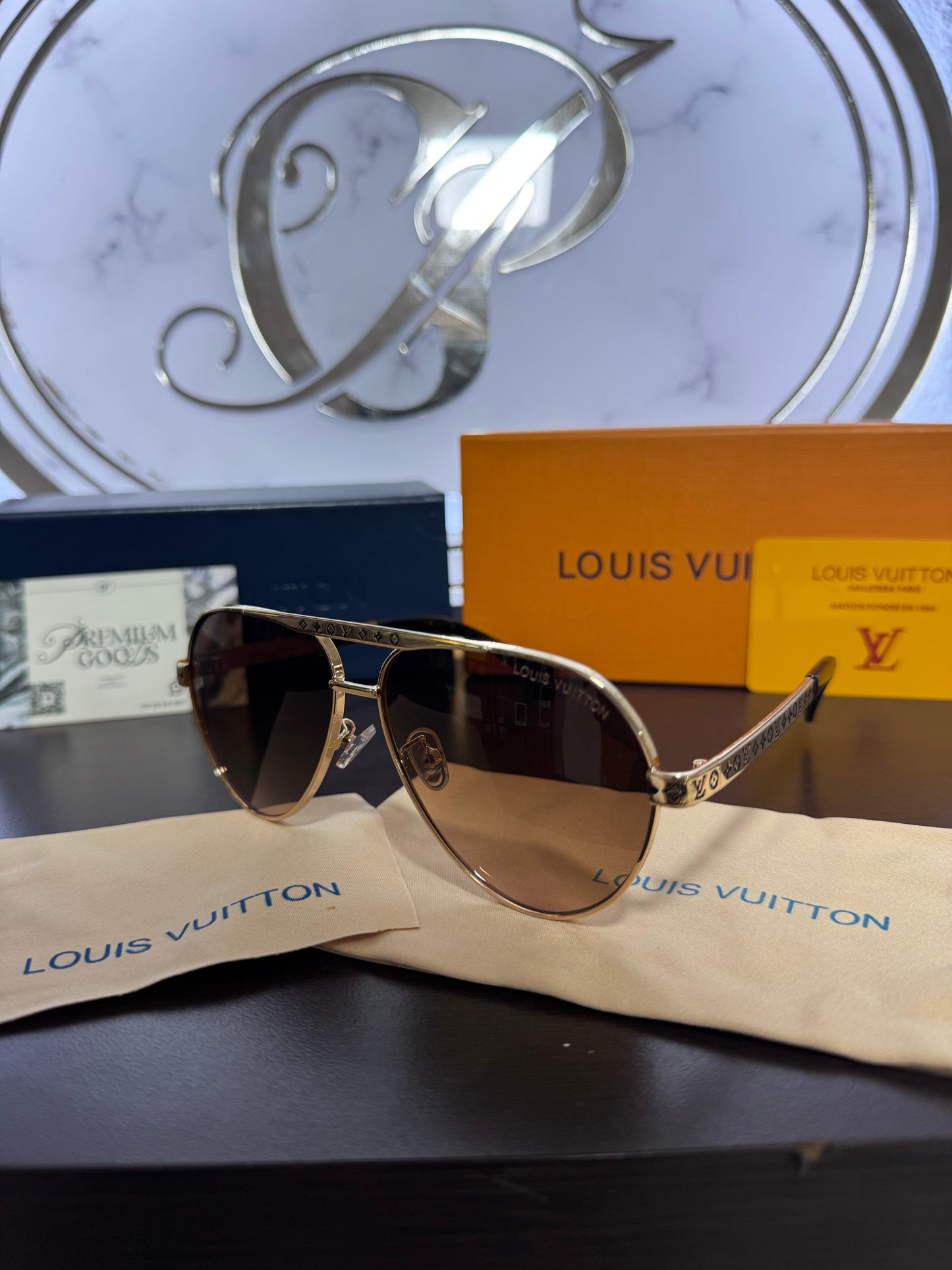 Lentes Louis Vuitton Cafe