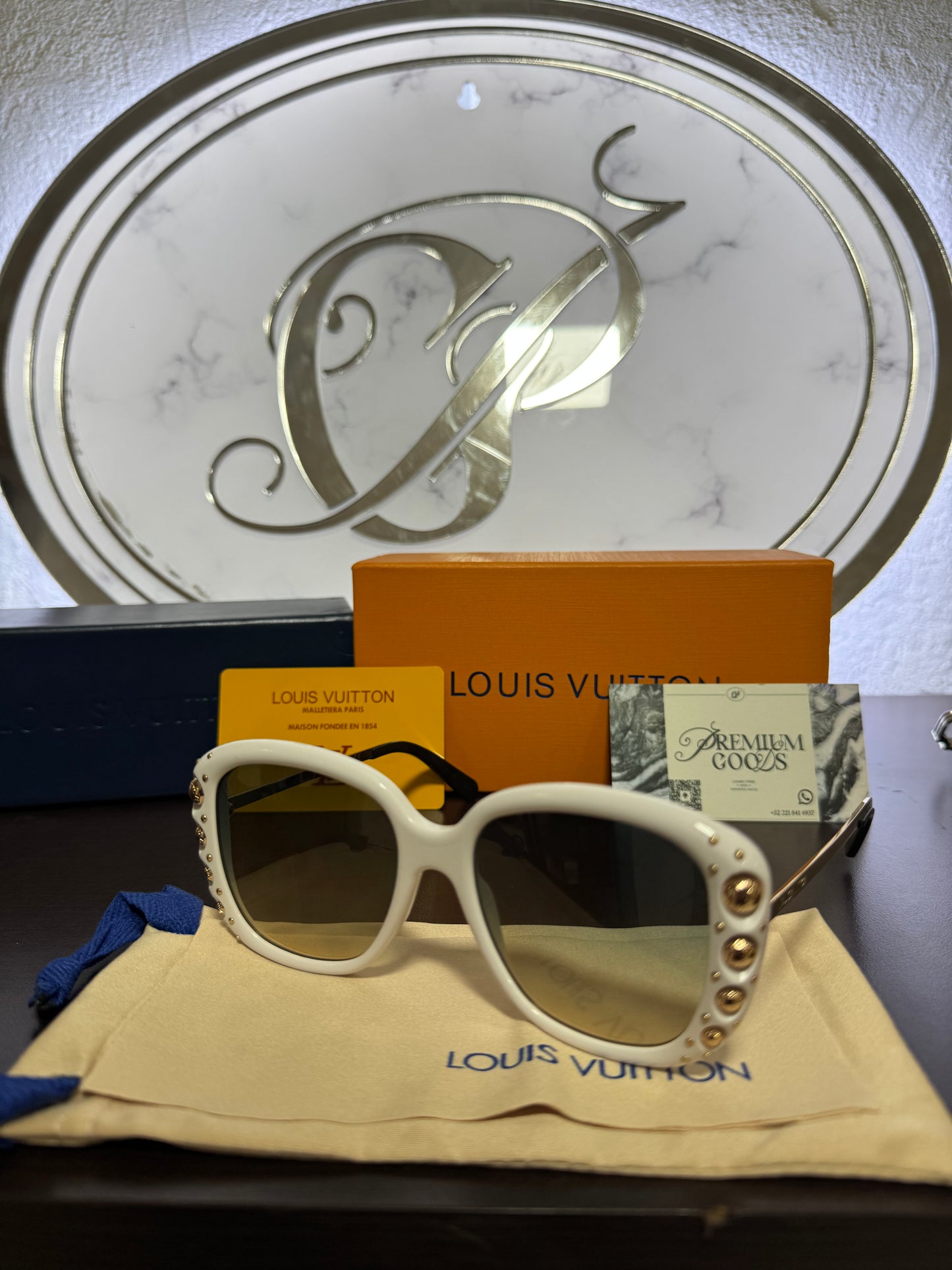 Lentes Louis Vuitton Blancas Con Dorado