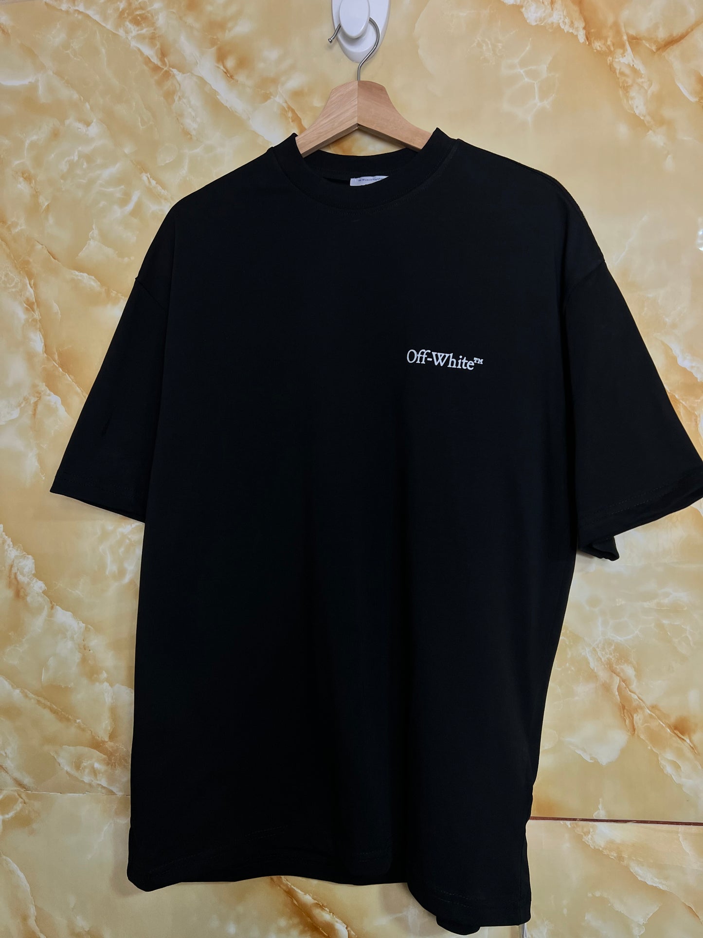 Off-White Spray Marker Arrows