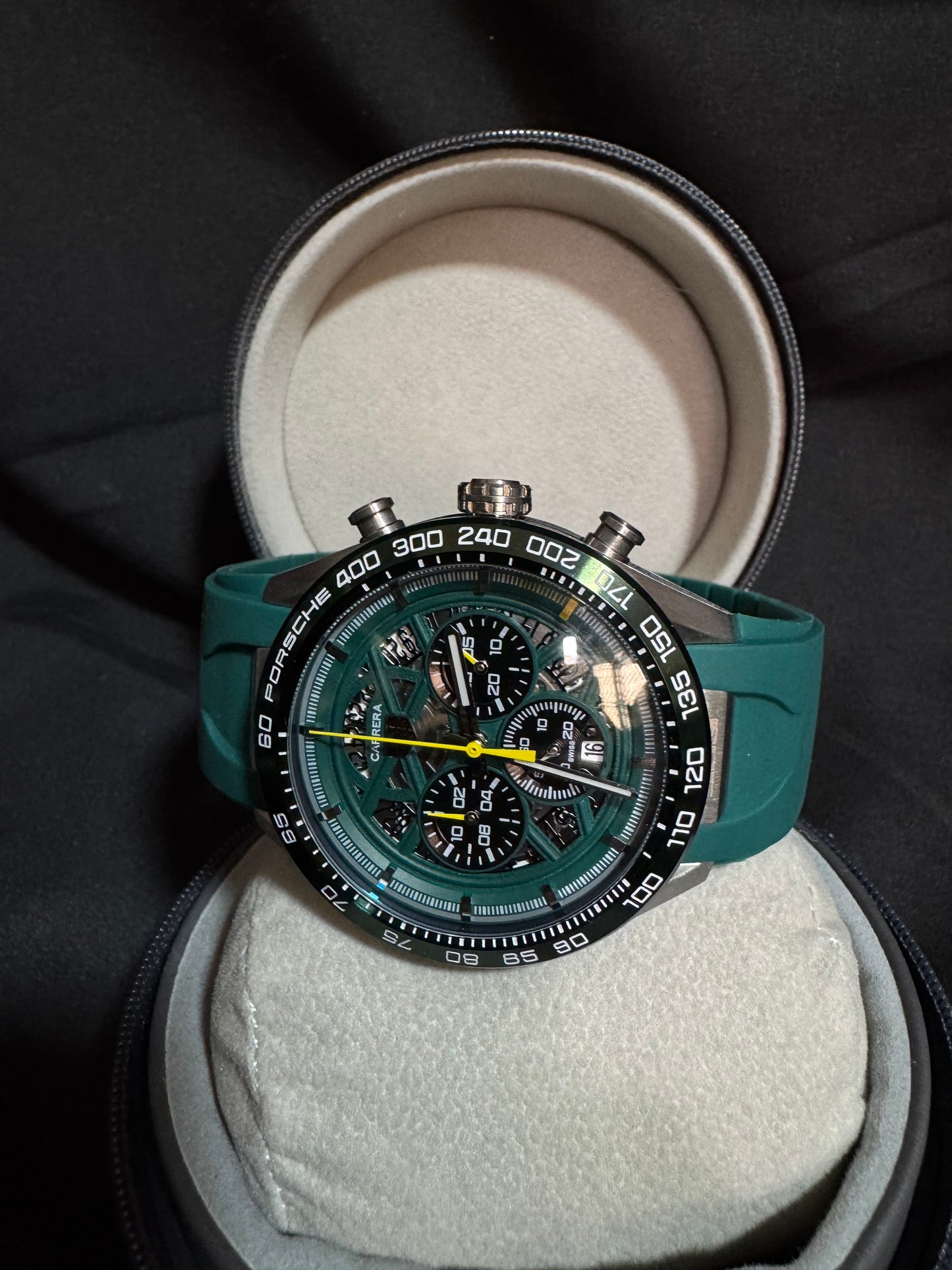 TAG HEUER Carrera Porsche Verde