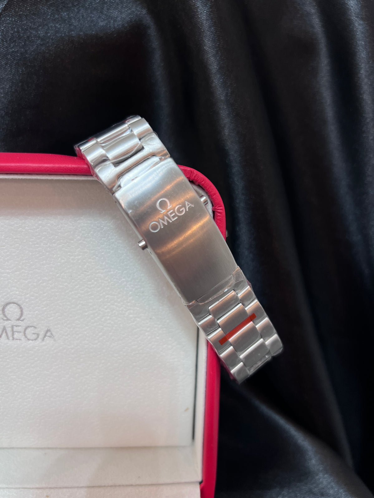 Omega Seamaster Ultra Deep Azul